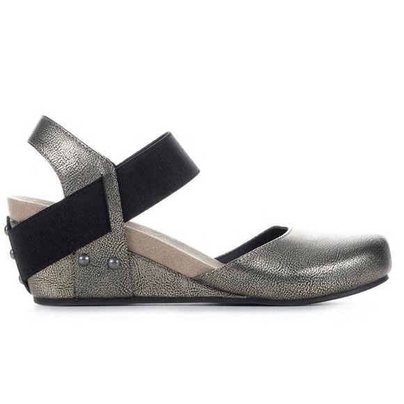 women's vintage 7 eight freedom wedges